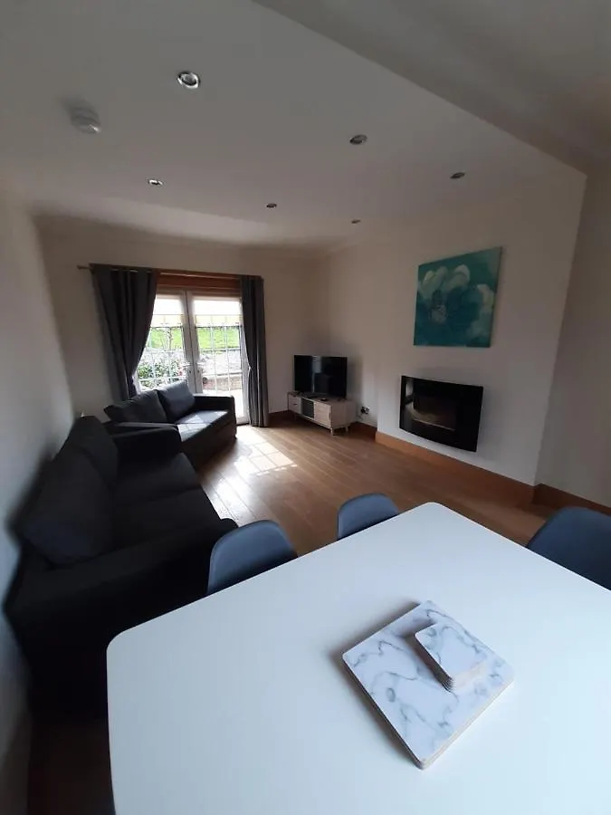 Carvetii - Xavier House - 2-Storey Sleeps Up To 7 Rosyth